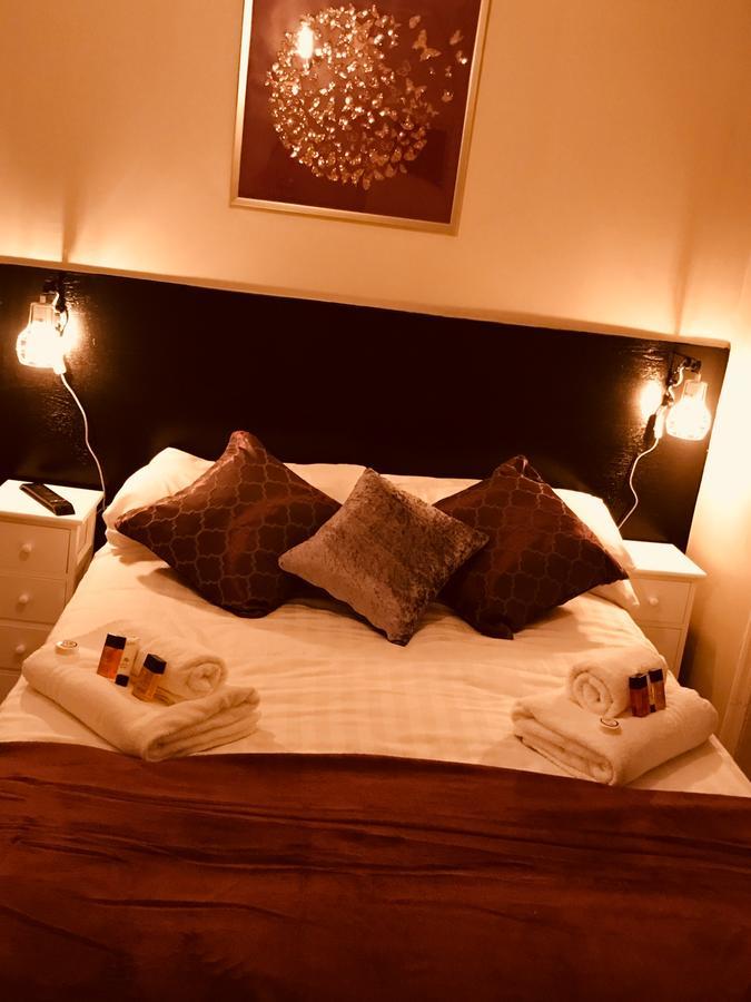 Hotel The Lady Elizabeth Sudbury  Esterno foto