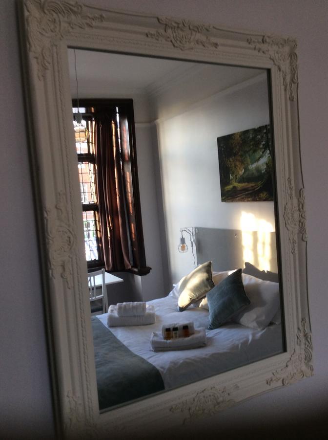 Hotel The Lady Elizabeth Sudbury  Esterno foto